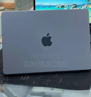 New Laptop Apple MacBook Pro 2021 M1 16GB Apple M1 Pro SSD 512GB