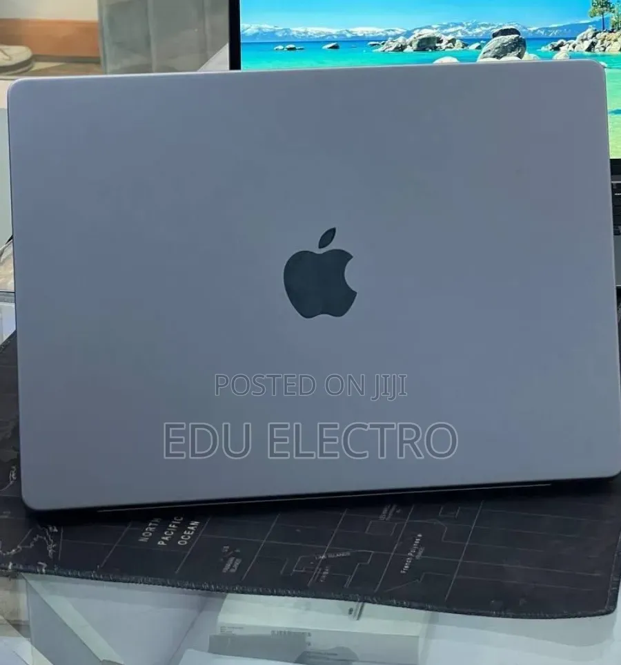 New Laptop Apple MacBook Pro 2021 M1 16GB Apple M1 Pro SSD 512GB