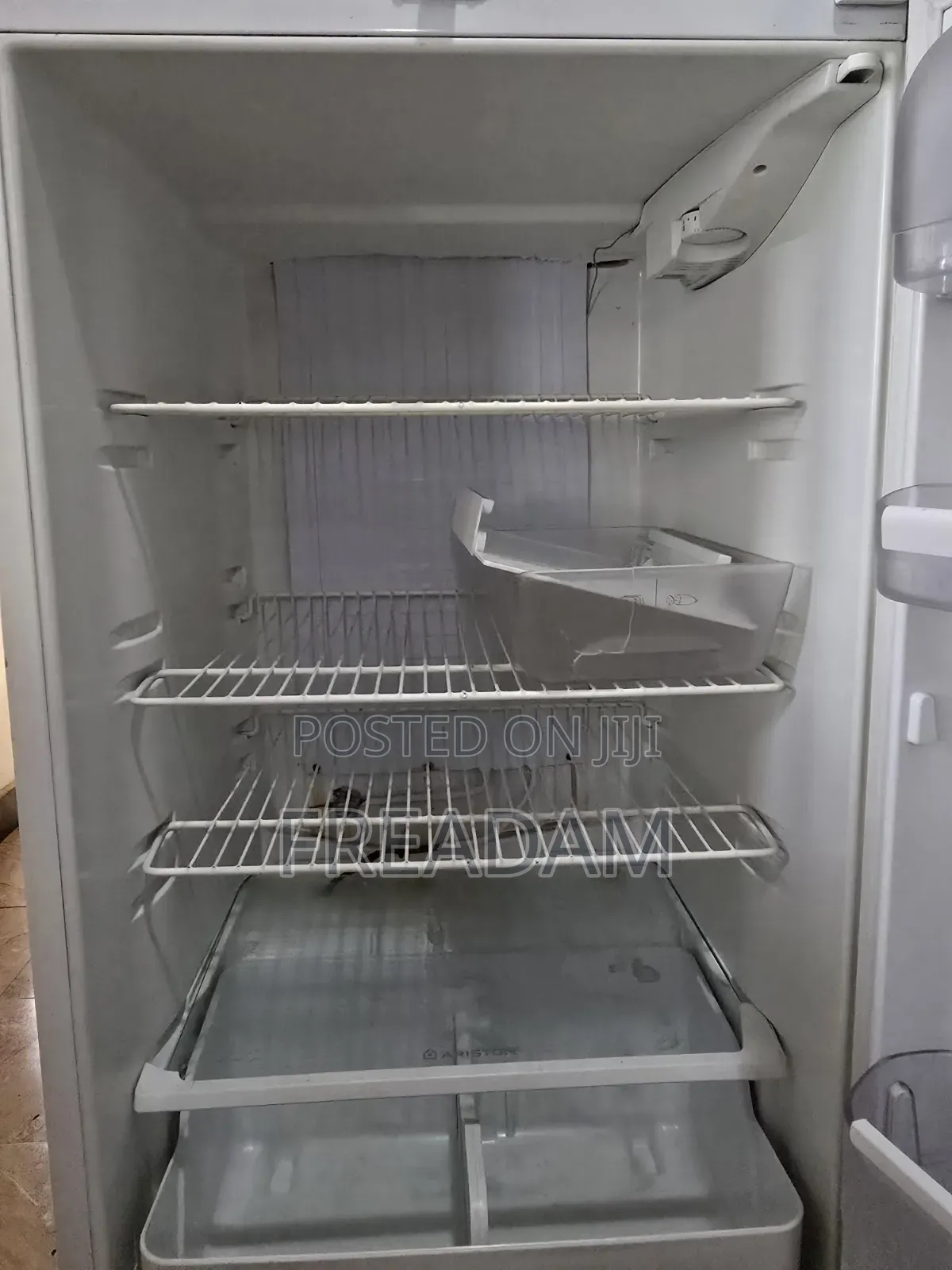 Ariston Refrigerator, Fridge