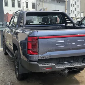 New BYD Shark 6 2025 Blue