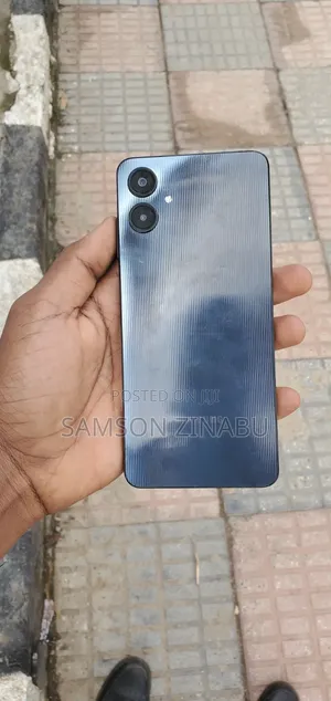 Samsung Galaxy A06 128 GB Black