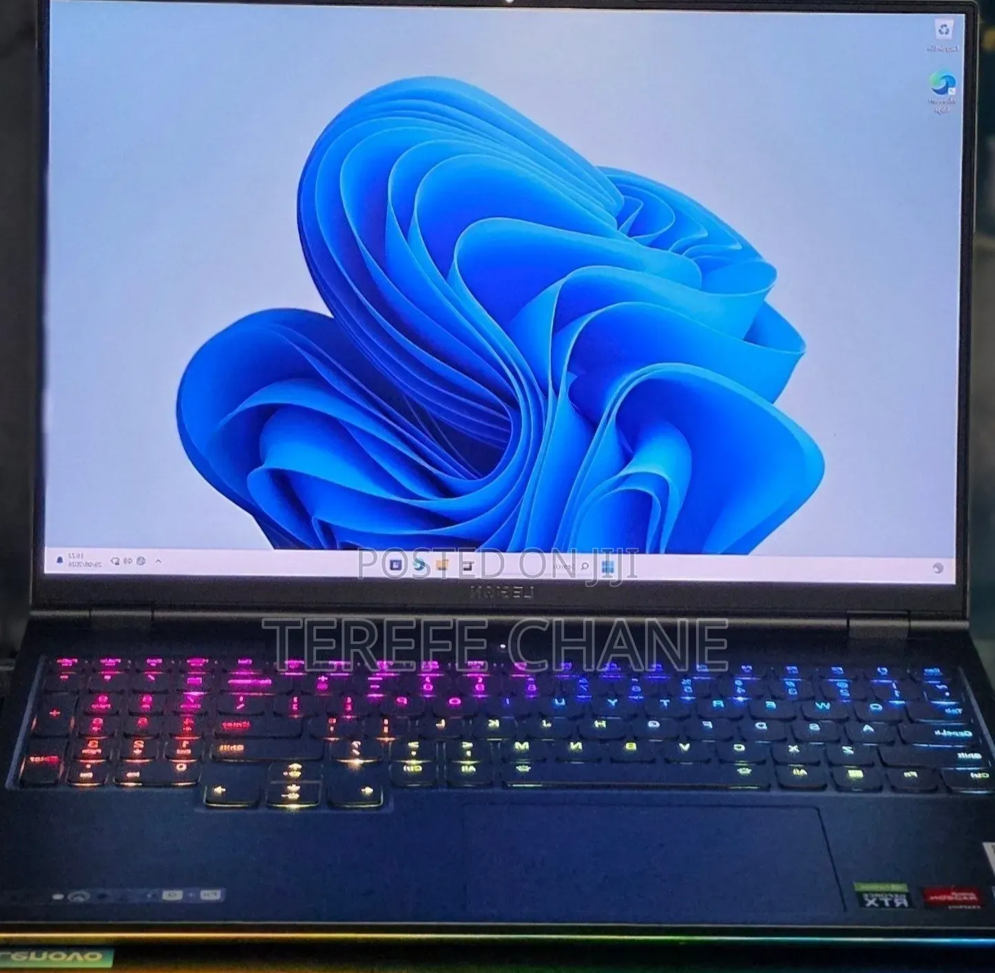 New Laptop Lenovo Legion 9 32GB AMD Ryzen 9 SSD 1T
