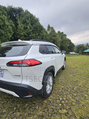New Toyota Corolla Cross 2023 White