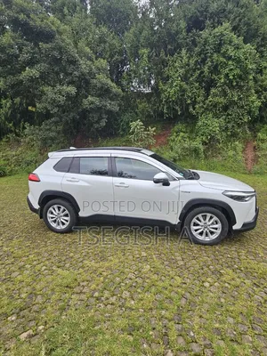 New Toyota Corolla Cross 2023 White