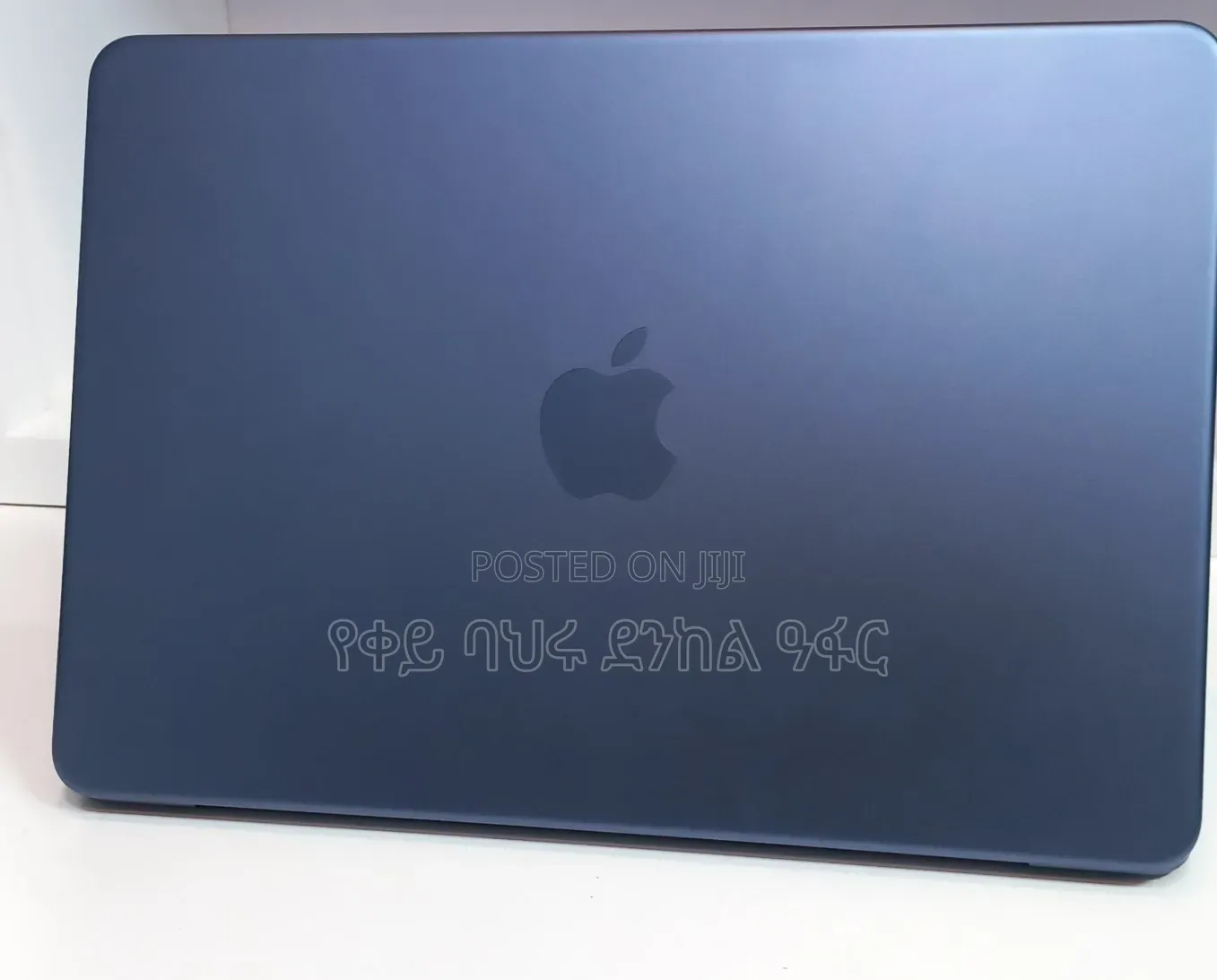 New Laptop Apple MacBook Neo 2026 8GB Intel Core i5 SSD 256GB