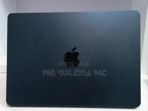 New Laptop Apple MacBook Air 2022 M2 8GB Intel Core i5 SSD 256GB