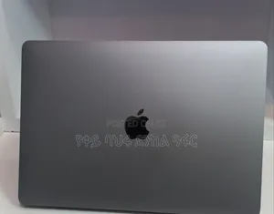 New Laptop Apple MacBook Pro 2020 M1 8GB Intel Core i5 SSD 256GB
