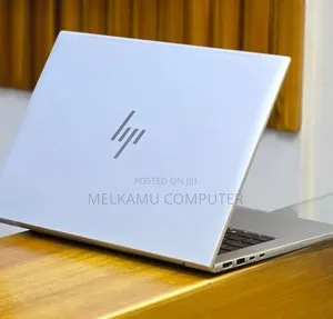 New Laptop HP EliteBook 840 G9 16GB Intel Core i7 SSD 512GB