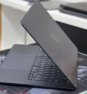 New Laptop Apple MacBook Air 2025 M4 16GB Apple M4 SSD 256GB