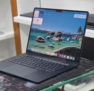 New Laptop Apple MacBook Air 2025 M4 16GB Apple M4 SSD 256GB