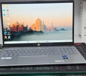 New Laptop HP Stream Notebook 16GB Intel Core i7 SSD 1T