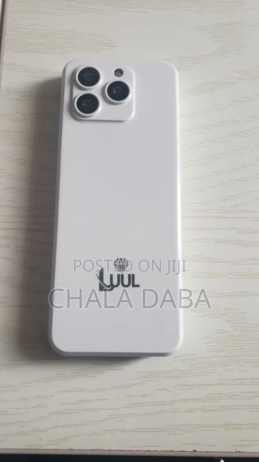 Nokia 8600 Luna White