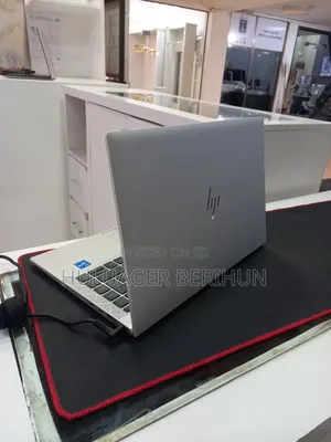 New Laptop HP EliteBook 840 G8 16GB Intel Core i5 SSD 512GB