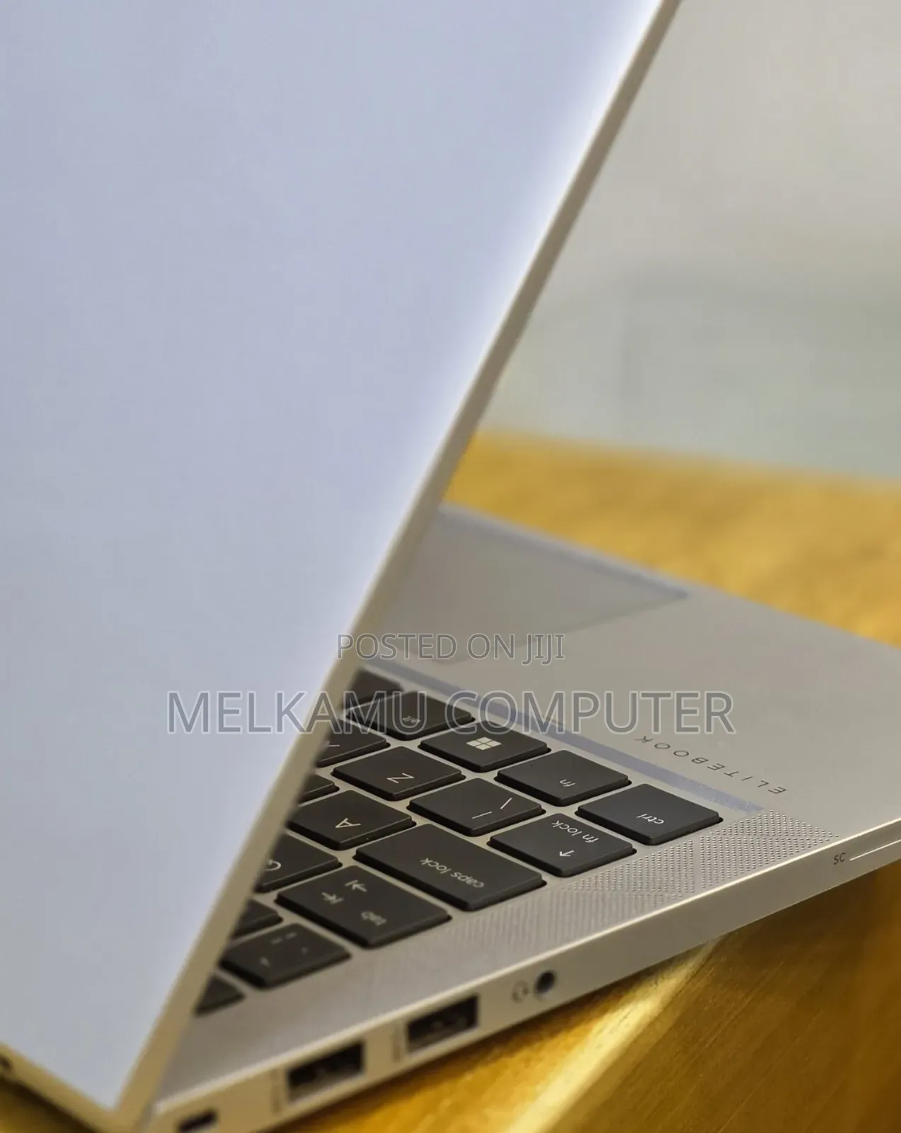 New Laptop HP EliteBook x360 1030 G8 16GB Intel Core i5 SSD 512GB