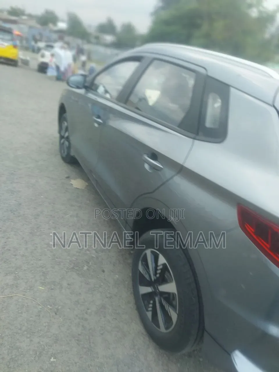 BYD E2 43 kWh 94 hp FWD 2025 Silver