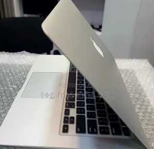 New Laptop Apple MacBook Air 2017 8GB Intel Core i5 SSD 128GB