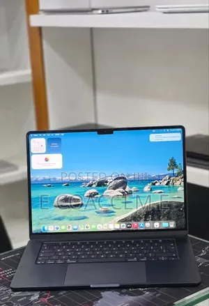 New Laptop Apple MacBook 16GB SSD 256GB