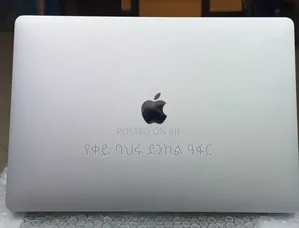 New Laptop Apple MacBook Pro 2018 16GB Intel Core i7 SSD 256GB