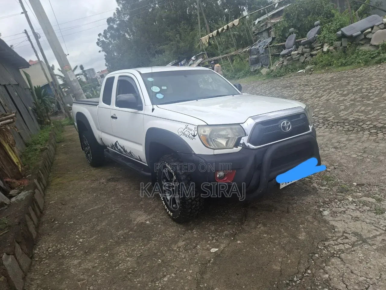 Toyota Tacoma 2015 White