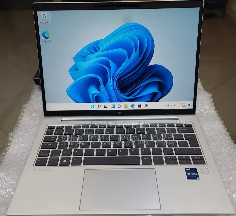 New Laptop HP EliteBook 830 G9 16GB Intel Core i5 SSD 512GB