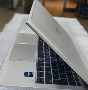 New Laptop HP EliteBook 830 G9 16GB Intel Core i5 SSD 512GB