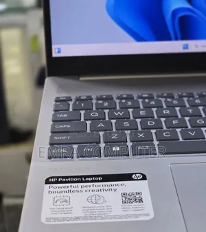 New Laptop HP 8GB Intel Core Ultra 5 SSD 512GB