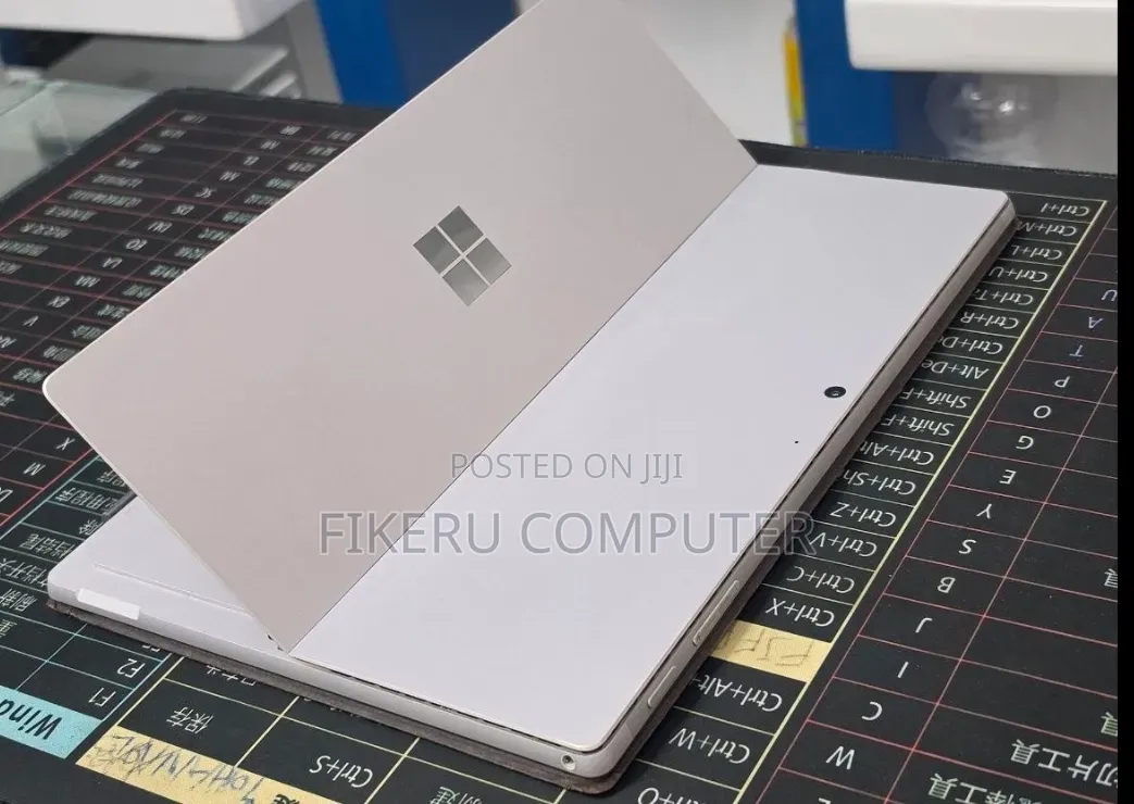 New Laptop Microsoft Surface Pro 7 32GB Intel Core i7 SSD 1T