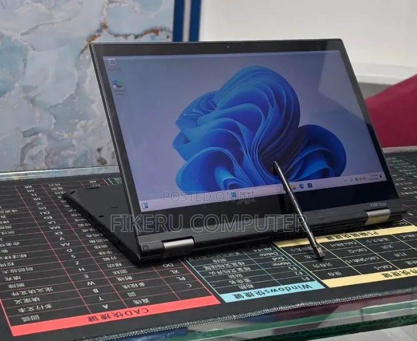 New Laptop Lenovo ThinkPad X380 Yoga 16GB Intel Core i5 SSD 256GB