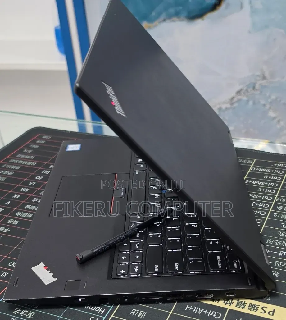 New Laptop Lenovo ThinkPad X380 Yoga 16GB Intel Core i5 SSD 256GB