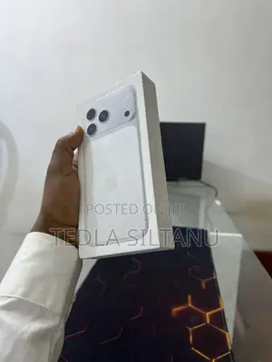 New Apple iPhone 17 Pro Max 512 GB Silver