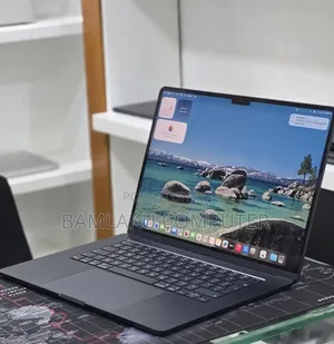 New Laptop Apple MacBook Air 2025 M4 16GB Apple M4 SSD 256GB