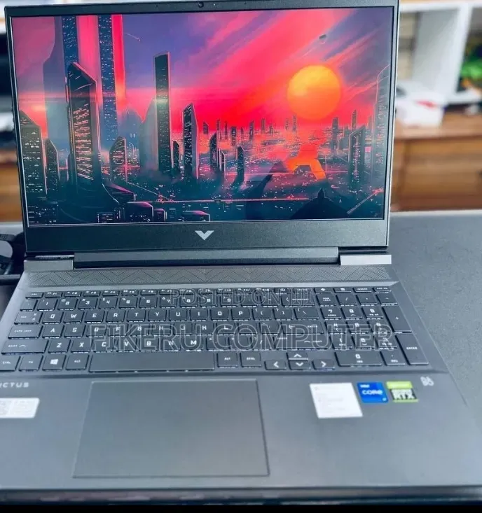 New Laptop HP Victus 15 16GB Intel Core i7 SSD 512GB