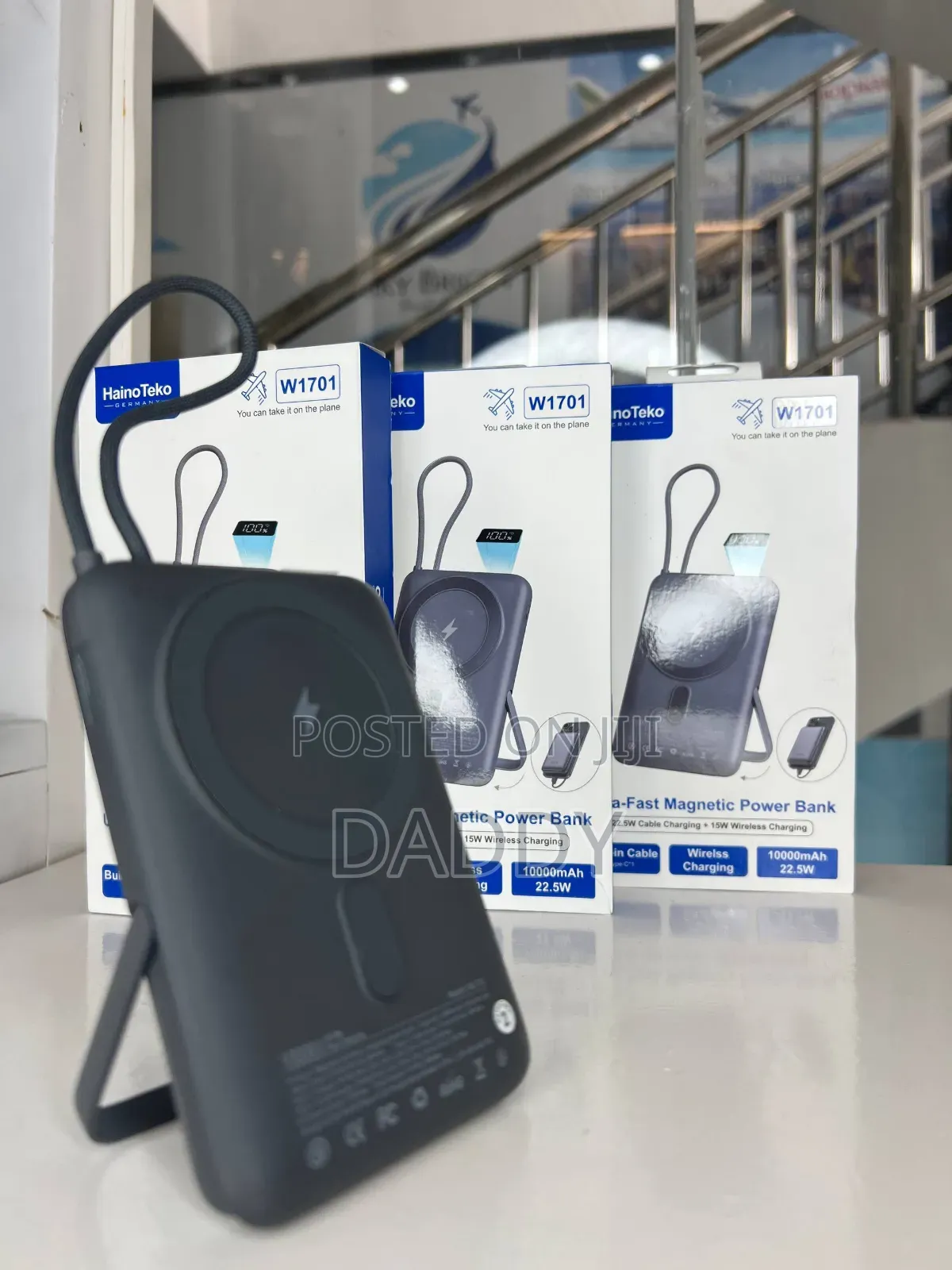 Haino Teko W1701 Magnetic Power Bank -