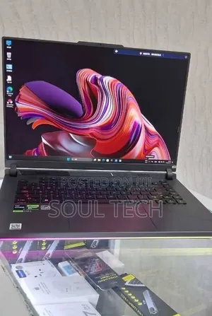 New Laptop Asus ROG Strix G15 16GB Intel Core i9 SSD 1T