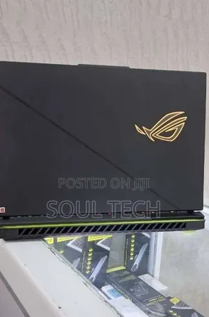 New Laptop Asus ROG Strix G15 16GB Intel Core i9 SSD 1T