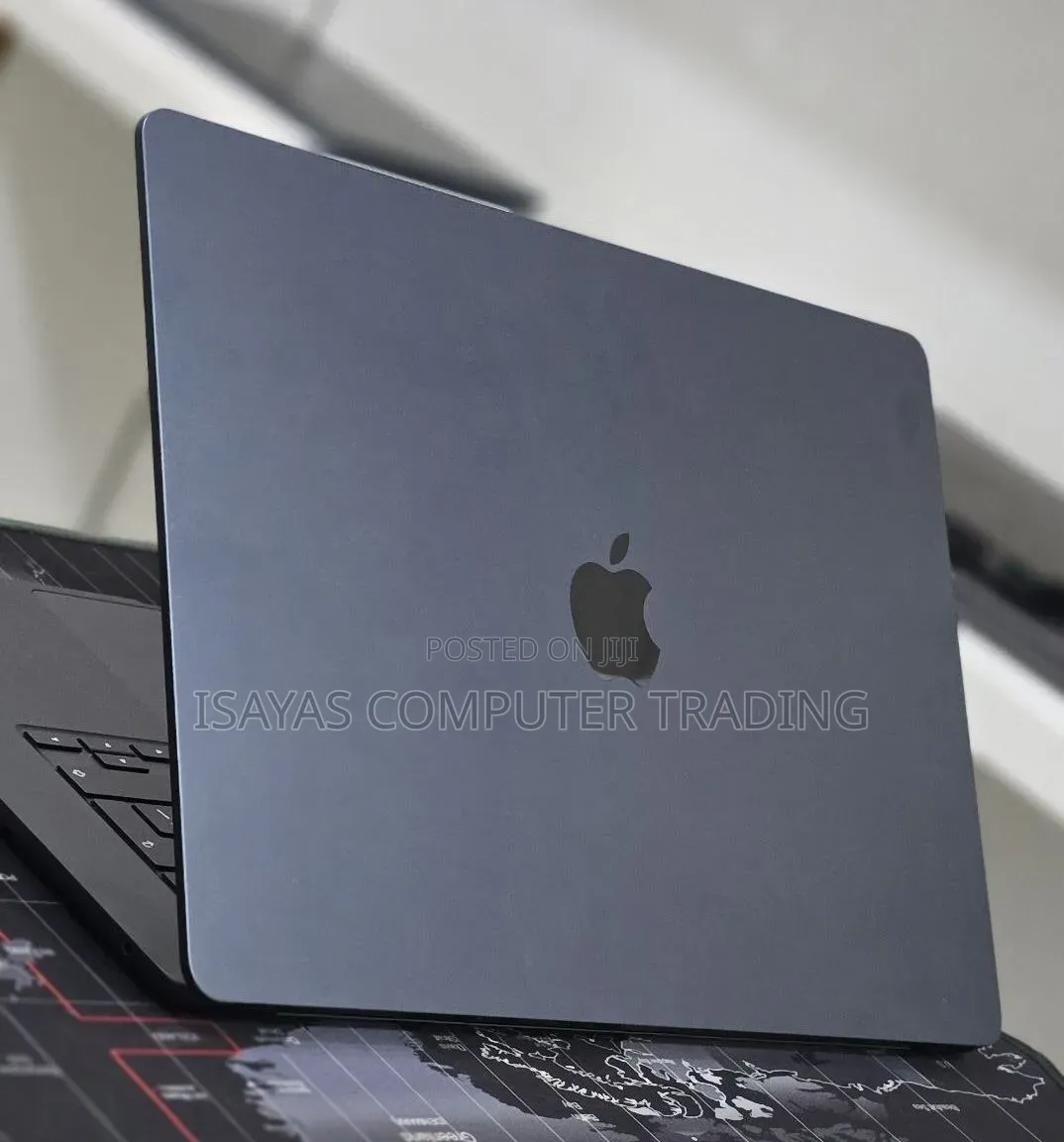 New Laptop Apple MacBook Air 2020 M1 8GB Apple M1 SSD 256GB