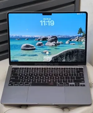 New Laptop Apple MacBook Air 2022 M2 8GB Apple M1 SSD 256GB