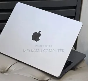 New Laptop Apple MacBook Air 2022 M2 8GB Apple M1 SSD 256GB