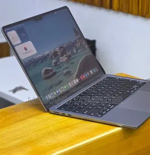 New Laptop Apple MacBook Air 2022 M2 8GB Apple M1 SSD 256GB