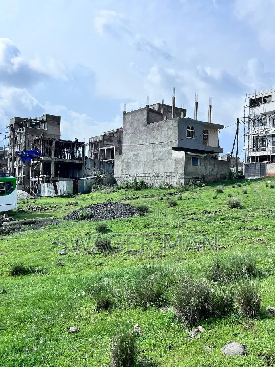 Land Resedence