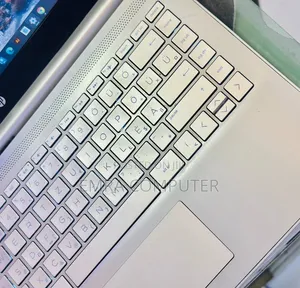 New Laptop HP 8GB AMD Ryzen 3 SSD 256GB