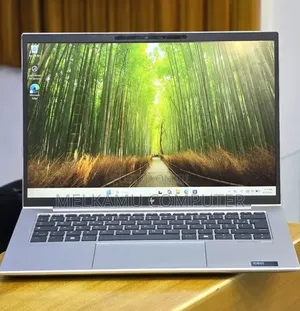 New Laptop HP EliteBook 840 G11 16GB Intel Core Ultra 7 SSD 512GB