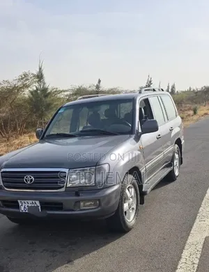 Toyota Land Cruiser 2007 Gray