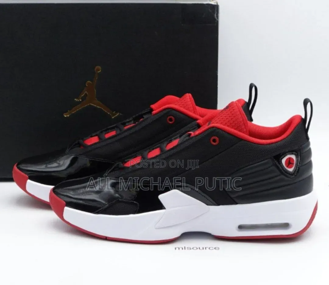 Nike Air Jordan Max Aura 6 Shoes