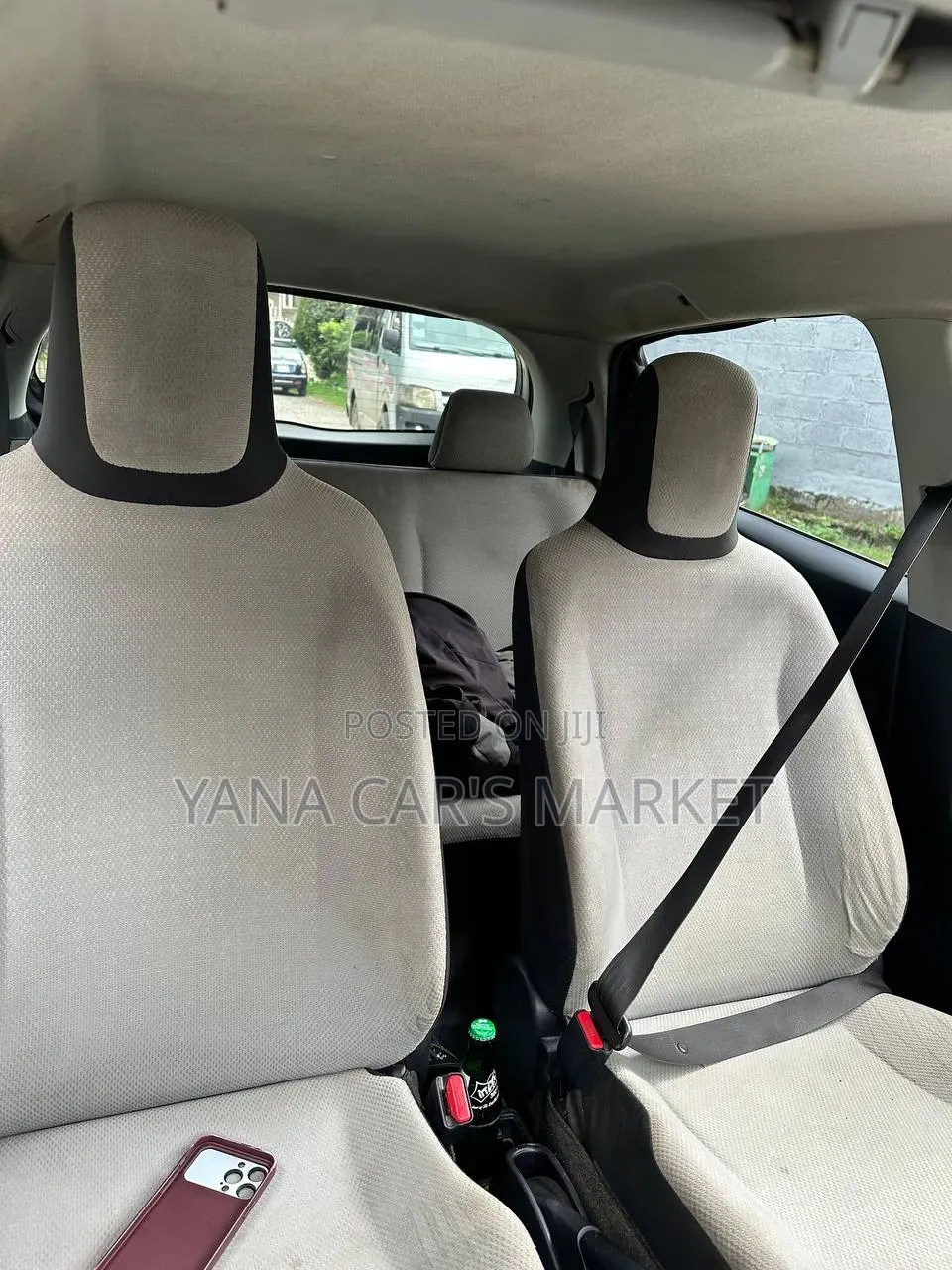 Toyota Yaris 2012 Black
