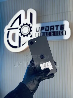 New Apple iPhone 16e 128 GB