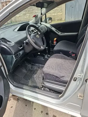 Toyota Yaris 2009 Silver