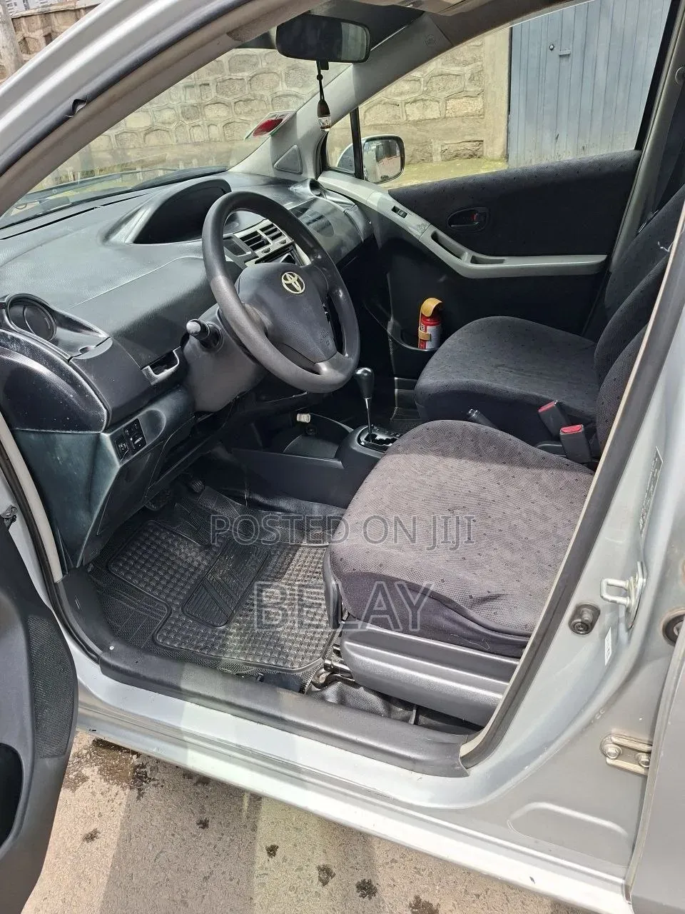 Toyota Yaris 2009 Silver