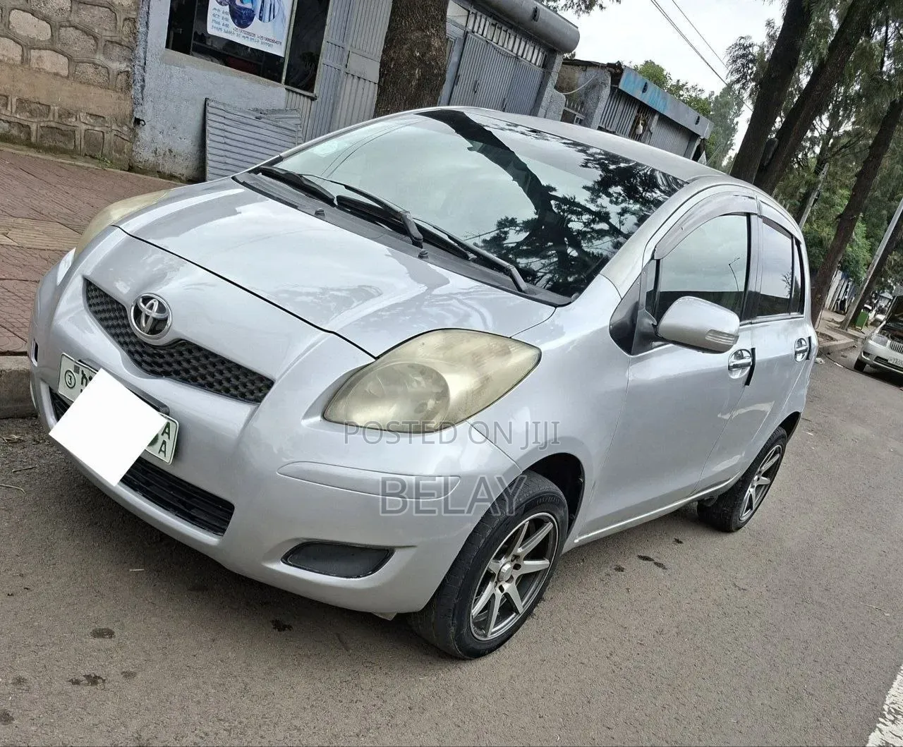 Toyota Yaris 2009 Silver