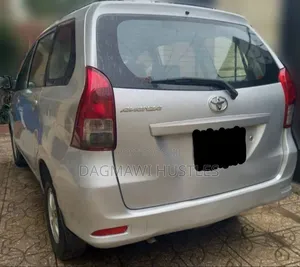 Toyota Avanza 2013 Silver